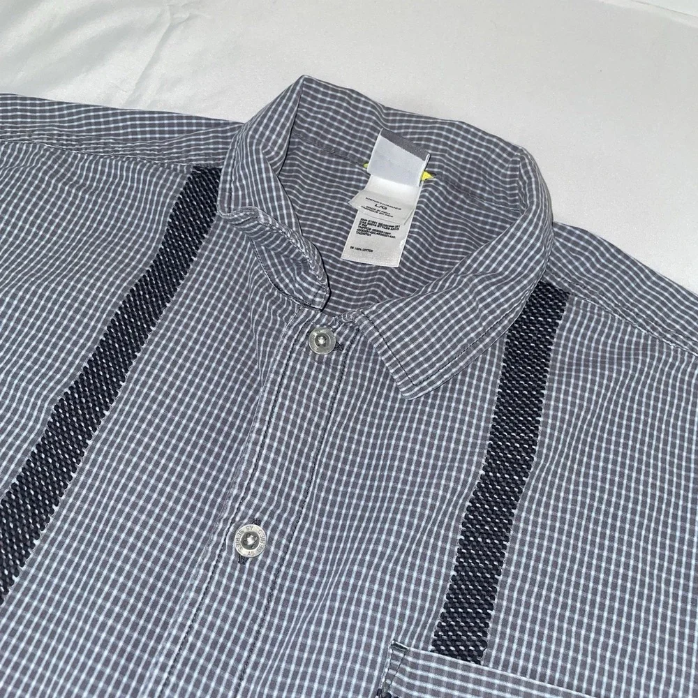 The North Face A5 Series Mens Large Grey Blue Check Short Sleeve Button Up Shirt